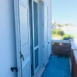 Cala Feola Immobilevante 公寓