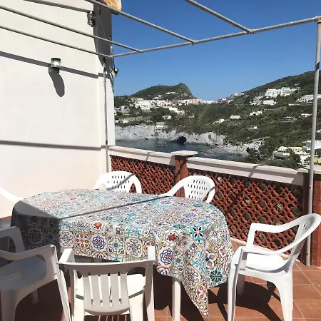 Cala Feola Immobilevante * Понца