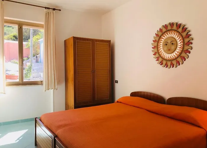 Cala Feola Immobilevante Апартаменты Понца
