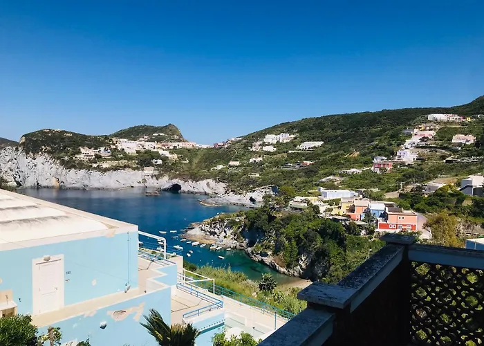 Cala Feola Immobilevante Апартаменты Понца